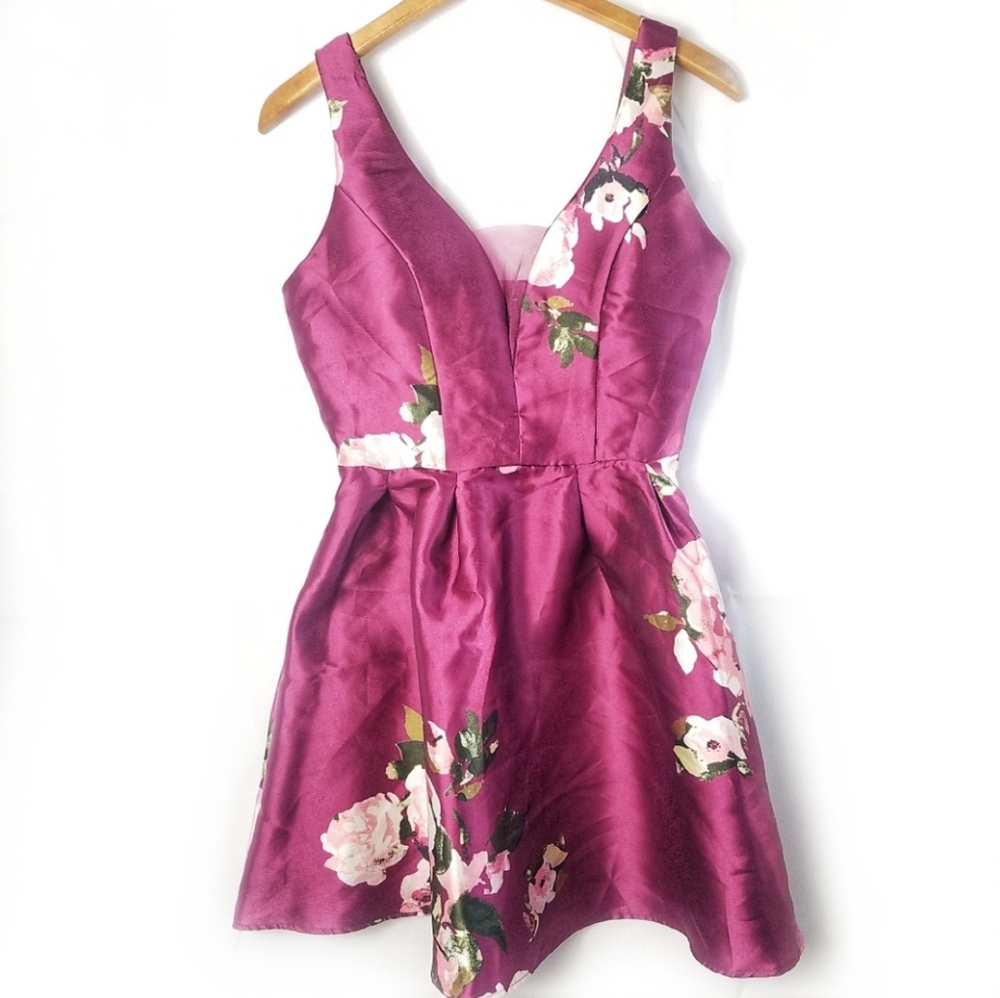 Crystal Doll | Sleeveless Floral print Fit & Flare Skater Mini dress size 3